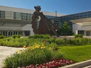 Renaissance Schaumburg Convention Center Hotel