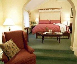 Ye Olde England Inn Stowe United States