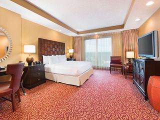 Фото отеля Embassy Suites Murfreesboro - Hotel & Conference Center