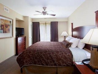 Hotel pic Staybridge Suites North Charleston