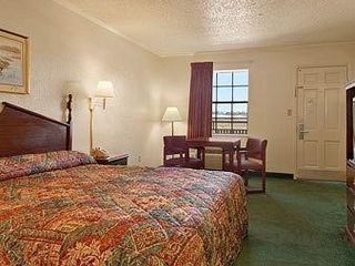Hotel pic Super 8 by Wyndham Little Rock/North/Airport