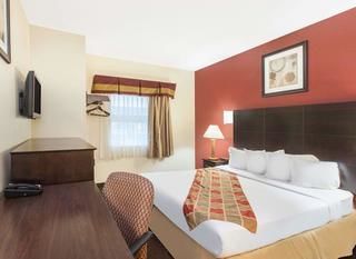 Hotel pic Travelodge by Wyndham Romulus Detroit Airport