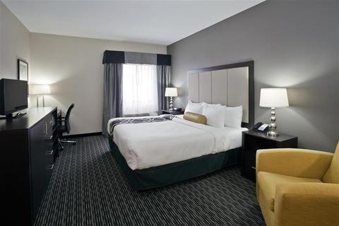 La Quinta by Wyndham Detroit Metro Airport