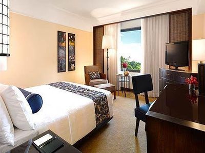 The Peninsula Manila