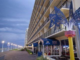 Hotel pic DoubleTree by Hilton Oceanfront Virginia Beach