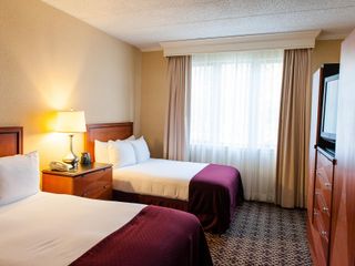 Фото отеля DoubleTree Suites by Hilton Mount Laurel