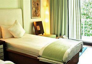 RnB Select The Clover, Gurgaon Gurgaon India