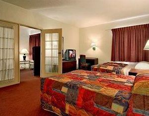 Days Inn by Wyndham Macon I-75 North Macon United States