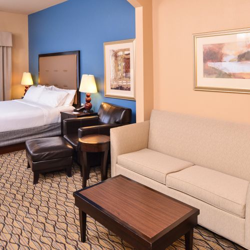 Photo of Holiday Inn Express Hotel & Suites Wichita Falls, an IHG Hotel