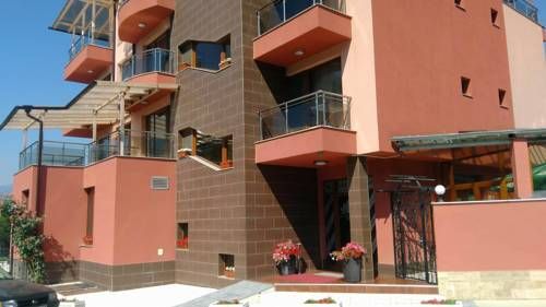 Hotel Photo 10