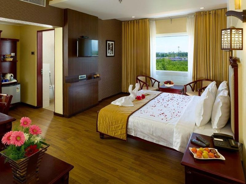 Hotel Photo 1