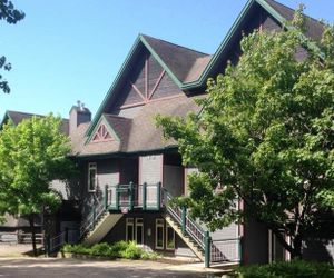 ELYSIUM CHALUMEAU Mont Tremblant Canada