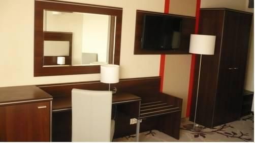 Hotel Photo 12