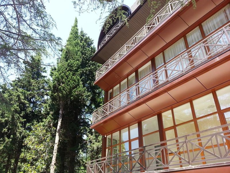 Hotel Photo 1