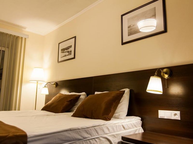 Hotel Photo 1