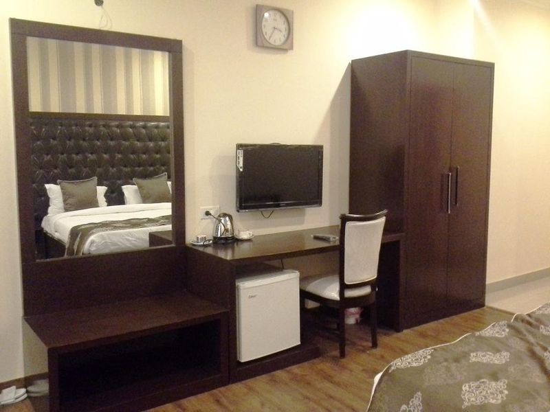 Hotel Photo 10
