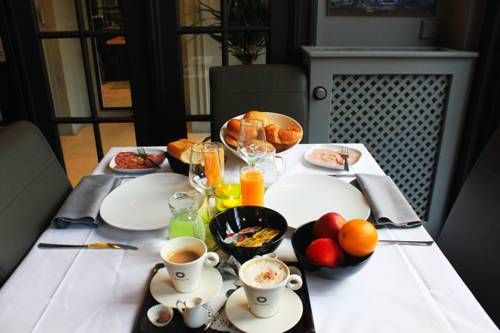 Hotel Photo 11