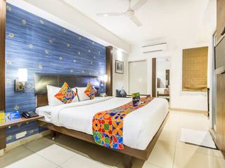 Hotel pic FabExpress Kalyan
