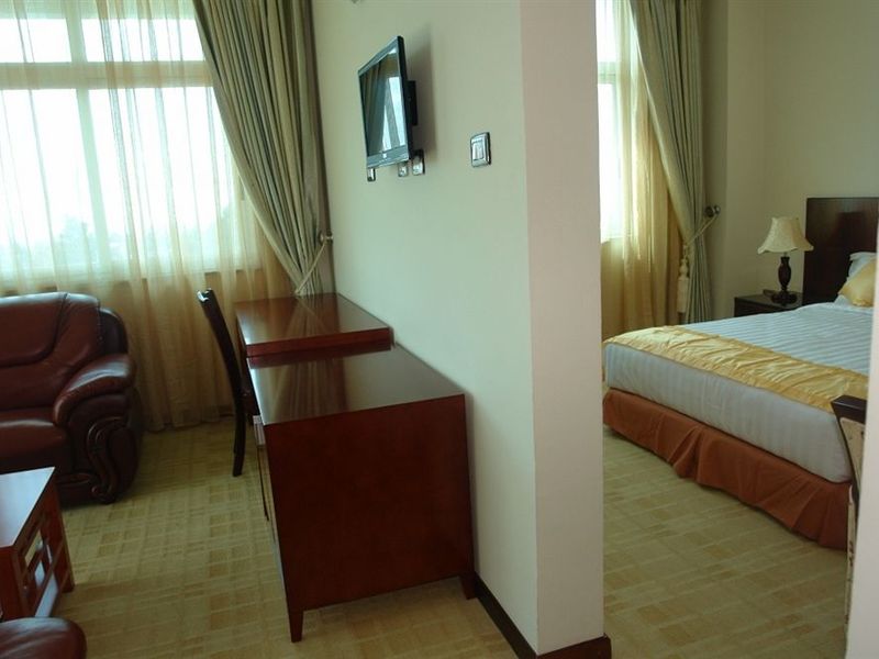 Hotel Photo 3