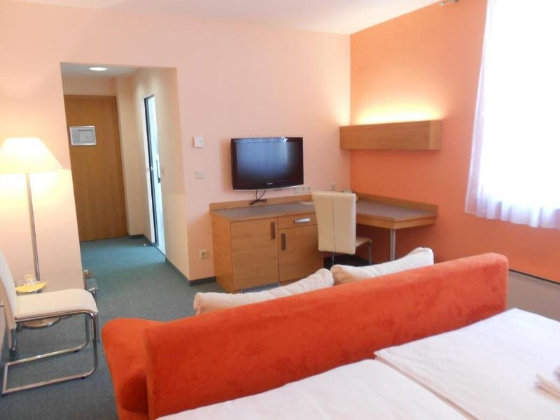 Hotel Photo 6