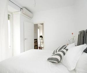 CHIC RENTALS LAS LETRAS Madrid Spain