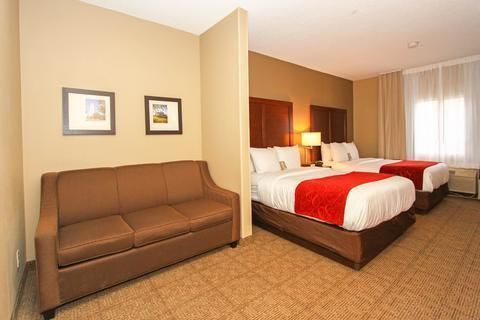 Photo of Comfort Suites University