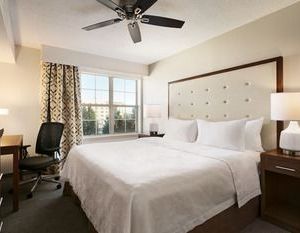Homewood Suites by Hilton Kansas City Airport Ferrelview United States