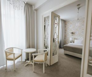 Hotel Boutique & Restaurant Cherie Bucharest Romania