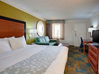 Hotel pic La Quinta Inn by Wyndham Phoenix North