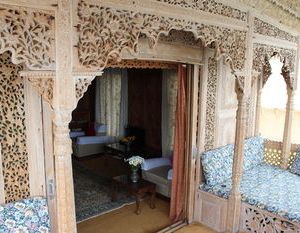 Wangnoo Heritage Houseboats Srinagar India