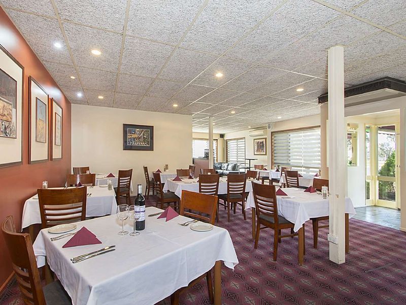 Hotel Photo 12