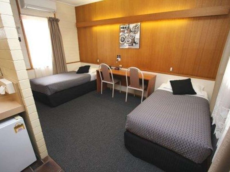 Hotel Photo 8