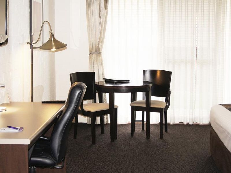 Hotel Photo 12