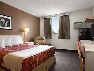 Фото отеля Super 8 by Wyndham Scottsbluff