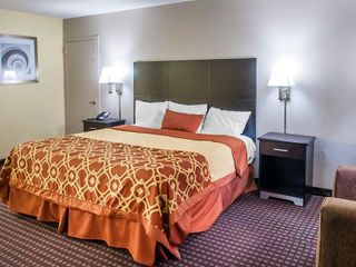 Hotel pic Econo Lodge Carlsbad