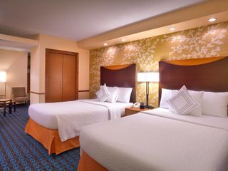 Фото отеля Fairfield Inn & Suites by Marriott Gillette