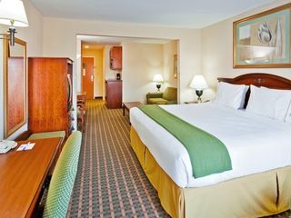 Фото отеля Holiday Inn Express Hotel & Suites Meridian, an IHG Hotel