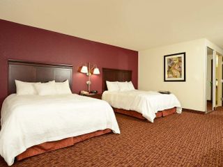 Фото отеля Hampton Inn & Suites Muncie