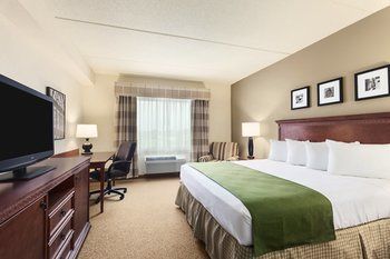 Country Inn & Suites by Radisson, Mankato Hotel and Conference Center, MN