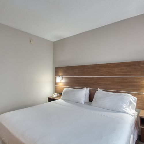 Photo of Holiday Inn Express Hotel & Suites Oshkosh - State Route 41, an IHG Hotel