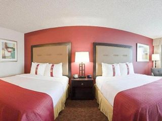 Hotel pic Holiday Inn Palmdale-Lancaster, an IHG Hotel