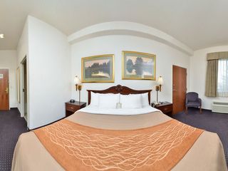 Hotel pic Comfort Inn & Suites Riverton