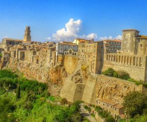 Vicolo Venezia Pitigliano Italy