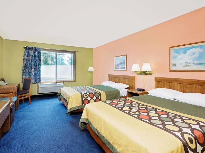 Hotel Photo 5