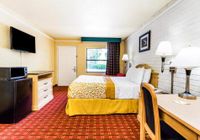 Отзывы Days Inn & Suites by Wyndham Altamonte Springs, 2 звезды