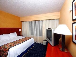 Фото отеля Courtyard by Marriott Knoxville Airport Alcoa