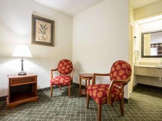 Hotel pic Clarion Inn & Suites Aiken
