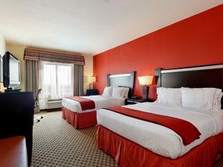 Фото отеля Holiday Inn Express Hotel and Suites - Odessa, an IHG Hotel