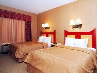 Фото отеля Holiday Inn Express & Suites - Olathe North, an IHG Hotel