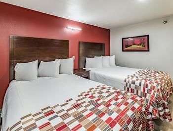 Photo of Red Roof Inn & Suites Wapakoneta